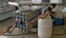 Видео об охлаждении машины с вулканизирующей резиновой конвейерной лентой